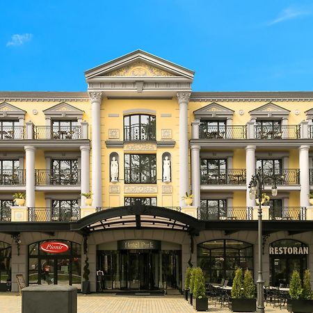A Hoteli - Hotel Park Vrnjačka Banja Kültér fotó